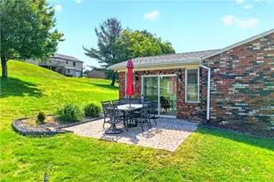 625 Stamford Dr, Hempfield Township, PA 15601 - Photo 28