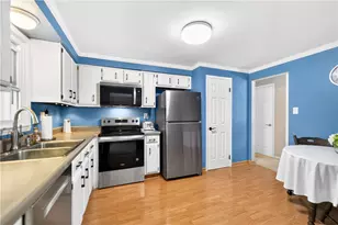 625 Stamford Dr, Hempfield Township, PA 15601 - Photo 12