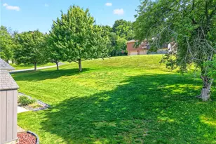 625 Stamford Dr, Hempfield Township, PA 15601 - Photo 26