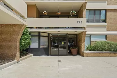 220 N Dithridge #603, Pittsburgh, PA 15213 - Photo 1