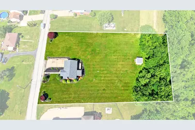 3004 Ohio Ave, Jefferson Hills, PA 15332 - Photo 2