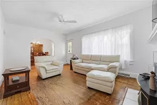 306 Drake Rd, East Lackawannock Township, PA 16137 - Photo 10