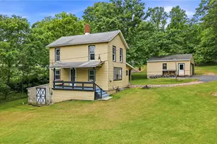 108 Walnut St, West Salem Township, PA 16125 - Photo 2