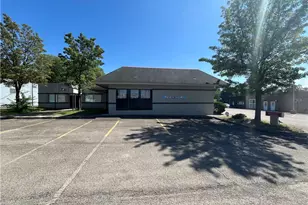 1910 E State St, Hermitage, PA 16148 - Photo 1