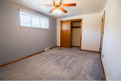 2381 Coulterville Rd, North Huntingdon, PA 15642 - Photo 12