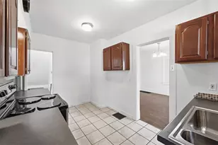 109 Clairtonica St, Pittsburgh, PA 15205 - Photo 12