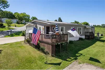 404 Blue Jay Ln, Washington Township, PA 15613 - Photo 1