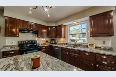 138 Valley View Dr, Rostraver, PA 15012 - Photo 2
