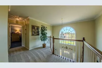 138 Valley View Dr, Rostraver, PA 15012 - Photo 10