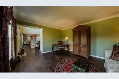 138 Valley View Dr, Rostraver, PA 15012 - Photo 6