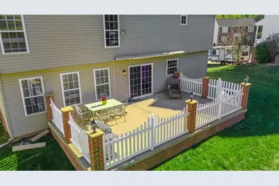 138 Valley View Dr, Rostraver, PA 15012 - Photo 24
