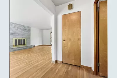 524 McElheny Road, Pittsburgh, PA 15116 - Photo 6