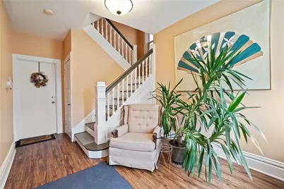 820 Bayridge Ave, Pittsburgh, PA 15226 - Photo 2