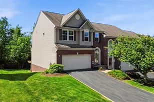 252 Corey Dr, Richland, PA 15044 - Photo 2