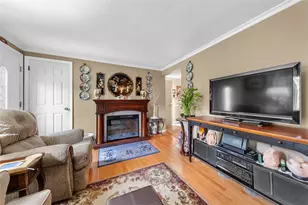 217 Northmont Dr, Pittsburgh, PA 15147 - Photo 4