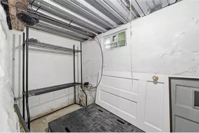 2517 Wiese St, Pittsburgh, PA 15210 - Photo 24