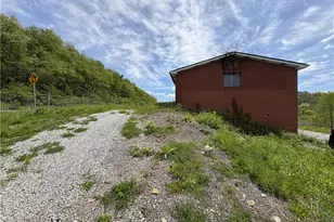 5479 Route 422 Hwy, Armstrong-Shelocta, PA 15701 - Photo 32