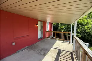 139 A St, Clarksville, PA 15322 - Photo 4
