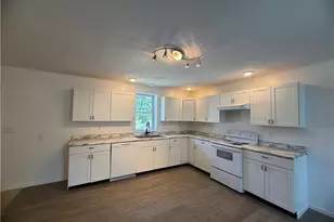 139 A St, Clarksville, PA 15322 - Photo 18