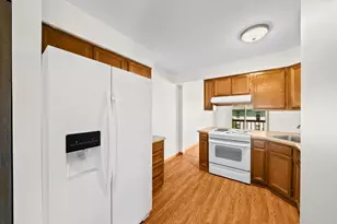 1329 Lexington Dr, Cecil, PA 15055 - Photo 10