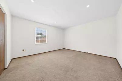 1329 Lexington Dr, Cecil, PA 15055 - Photo 22