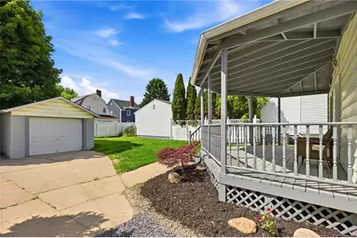 1911 Irwin St, Aliquippa, PA 15001 - Photo 26