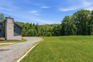 2420 Thomas Dr, Hampton, PA 15101 - Photo 34