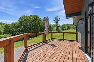 2420 Thomas Dr, Hampton, PA 15101 - Photo 32