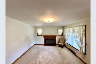 2 W Leasure Ave, New Castle, PA 16105 - Photo 12
