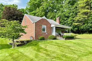 2 W Leasure Ave, New Castle, PA 16105 - Photo 4