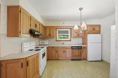 646 S 3rd St, Sharpsville, PA 16150 - Photo 8