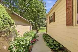877 Berlin Plank Rd, Somerset Township, PA 15501 - Photo 6
