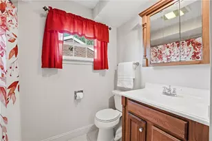 16 Kenneth Ave, Neshannock Township, PA 16105 - Photo 10