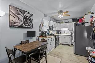 152 N Haft St, Houston, PA 15342 - Photo 8