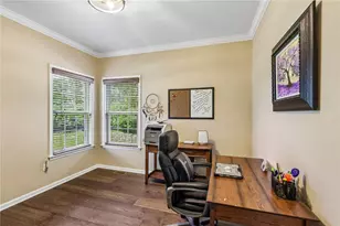 205 Gabriel Dr, Adams Township, PA 16046 - Photo 8