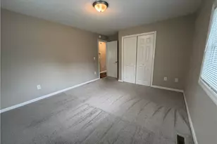 99 Mackall Dr, Brighton Township, PA 15009 - Photo 12