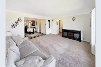 4120 Glencairn St, West Mifflin, PA 15122 - Photo 4