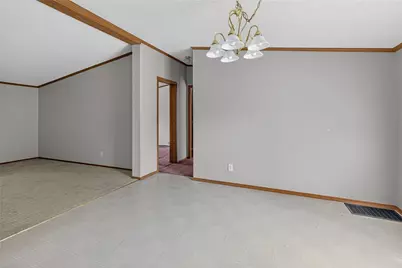 914 Chester Dr, Cranberry Township, PA 16066 - Photo 14