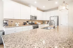 3031 Pelican Dr, Middlesex Township, PA 16059 - Photo 4
