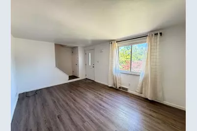 426 Hochberg Road, Pittsburgh, PA 15235 - Photo 2