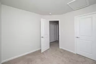 2007 Cade Dr, Center Township, PA 15061 - Photo 26