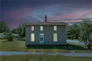 211 Home St, Mercer Boro, PA 16137 - Photo 4