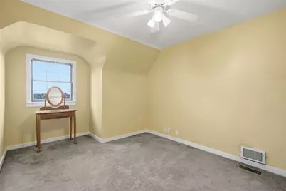 126 Leon Road, Green Tree, PA 15220 - Photo 24