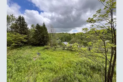 4448-4450 Hollow Road, Wayne Township, PA 16101 - Photo 4