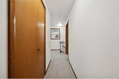 690 Pine Valley Dr, Pittsburgh, PA 15239 - Photo 22
