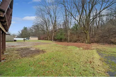 690 Pine Valley Dr, Pittsburgh, PA 15239 - Photo 30