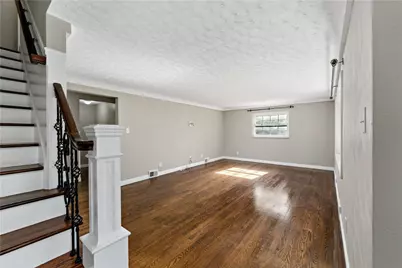 146 Westward Ho Dr, Pittsburgh, PA 15235 - Photo 6