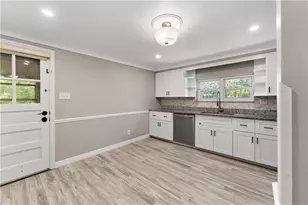 146 Westward Ho Dr, Pittsburgh, PA 15235 - Photo 12