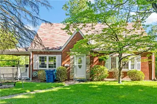 146 Westward Ho Dr, Pittsburgh, PA 15235 - Photo 1