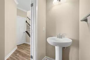 7011 Jones Ln, Adams Township, PA 16046 - Photo 10